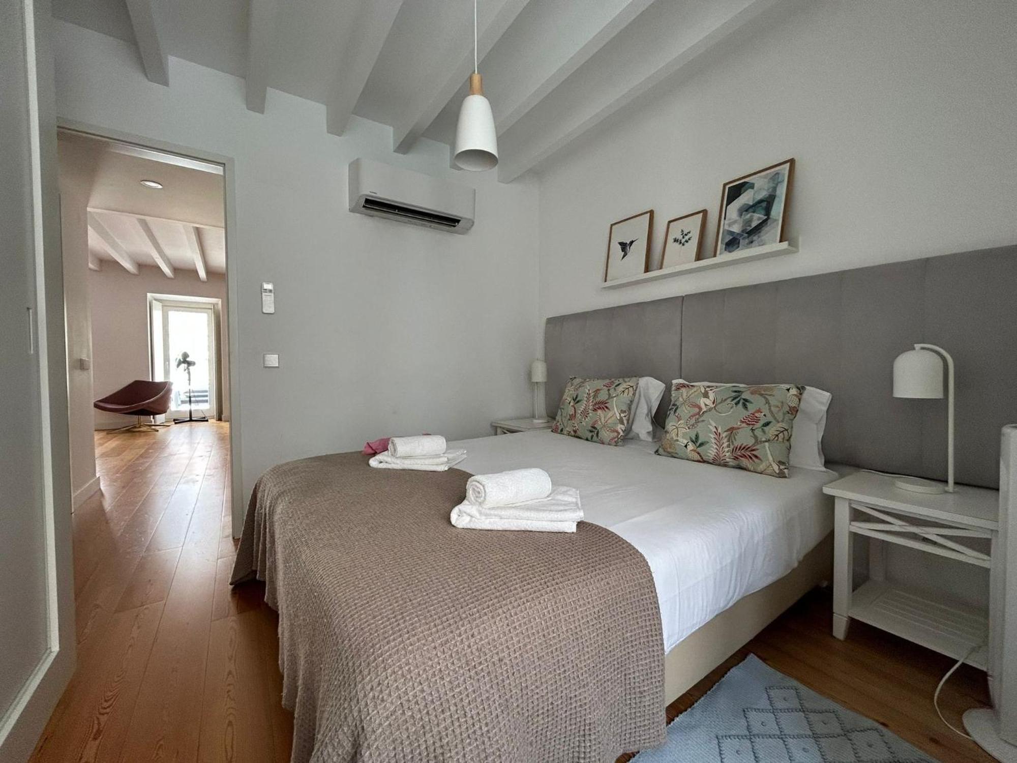 Intendente Charming Apartment By Innkeeper ลิสบอน ภายนอก รูปภาพ